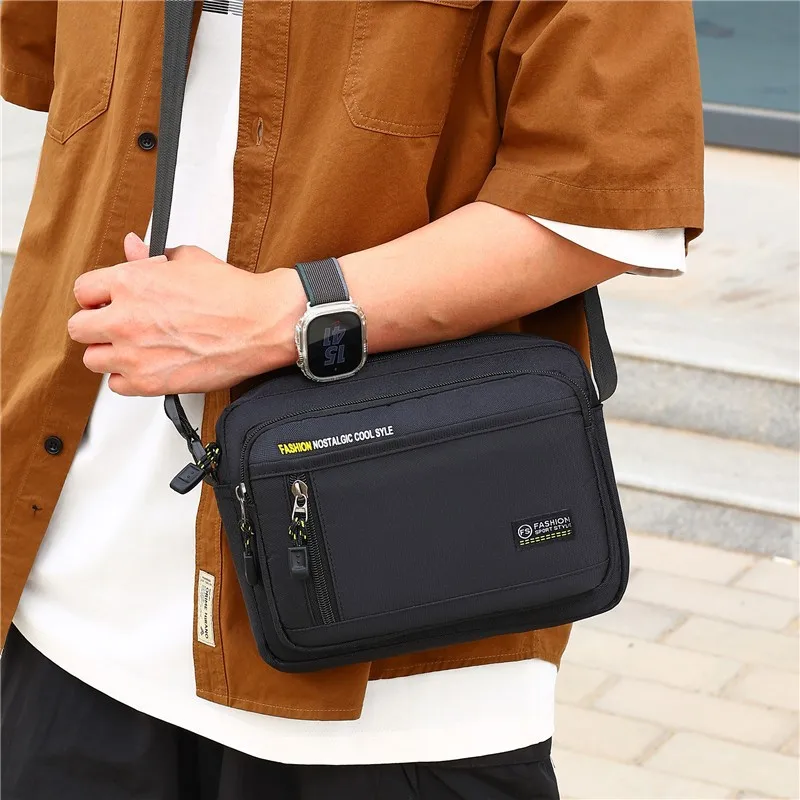 Durable Oxford fabric simple square commuter single-shoulder bag, versatile hand-held crossbody bag for daily use
