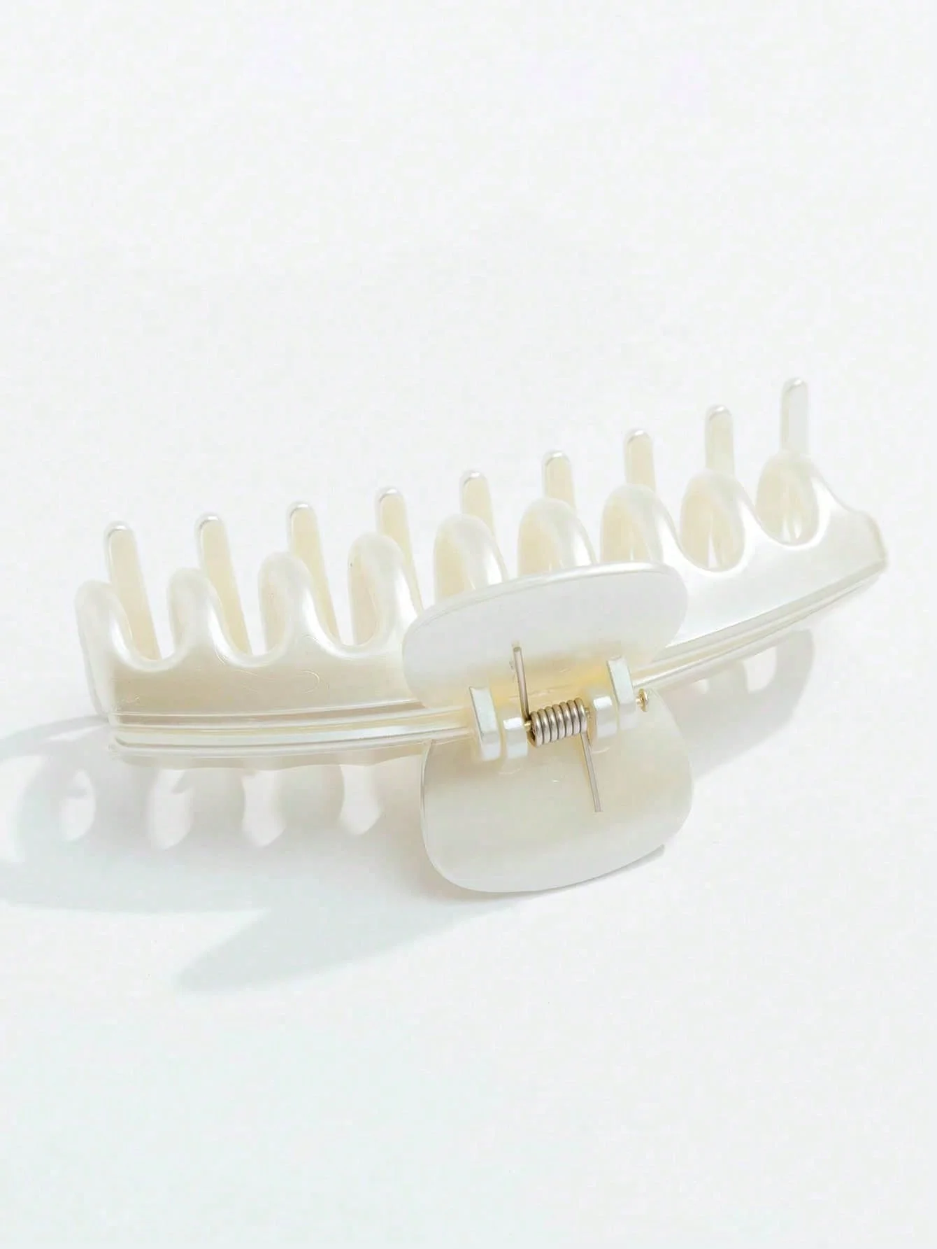 1Pc jepit rambut besar putih mengkilap model tulang naga, jepit rambut wanita bertemperamen, jepit rambut simpel model cakar hiu