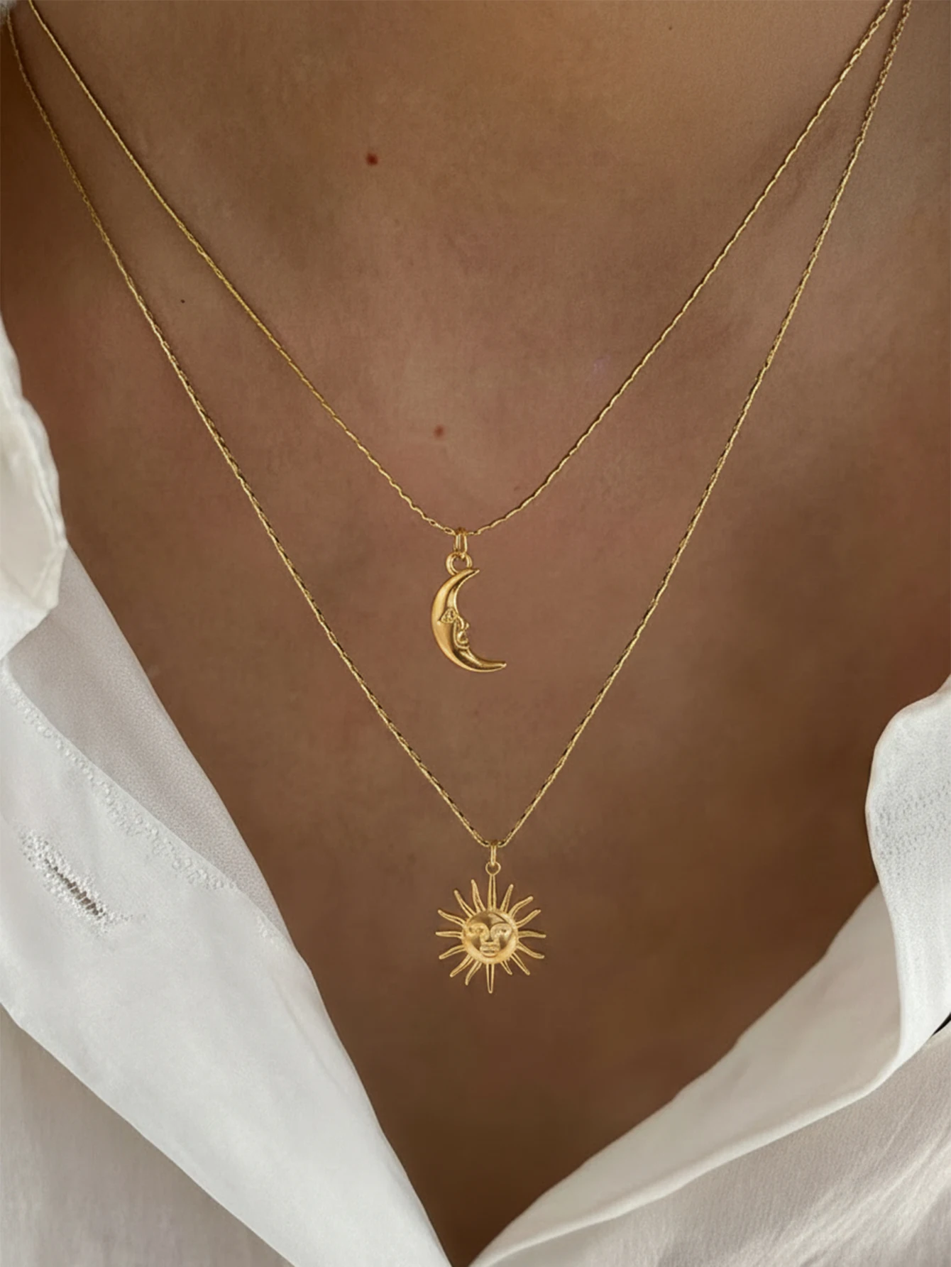 1pcs Gold Layered Necklace, Sun & Moon Pendant Combo, Dainty Bohemian Style, For Women, Daily/Party Wear, Valentine’s Gift