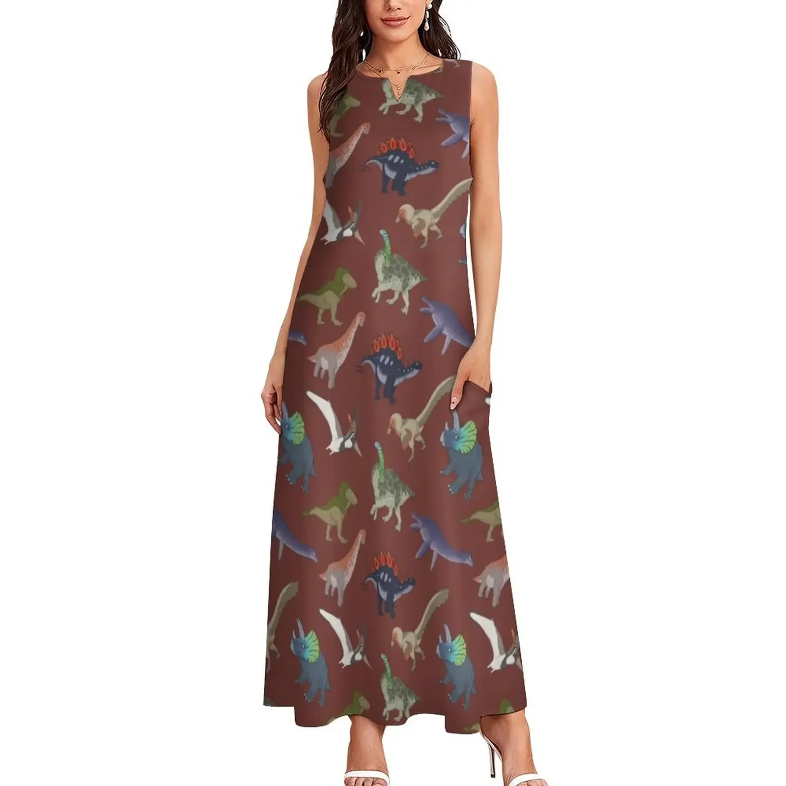 ชุดเดรสยาวสีแดงลายสัตว์เลื้อยคลานยุคกลางจีน - ชุดเดรสออกงานสำหรับงานพรอม ฤดูร้อน 2025 เสื้อผ้าผู้หญิง ชุดเดรสผู้หญิง เสื้อผ้าสวยงาม