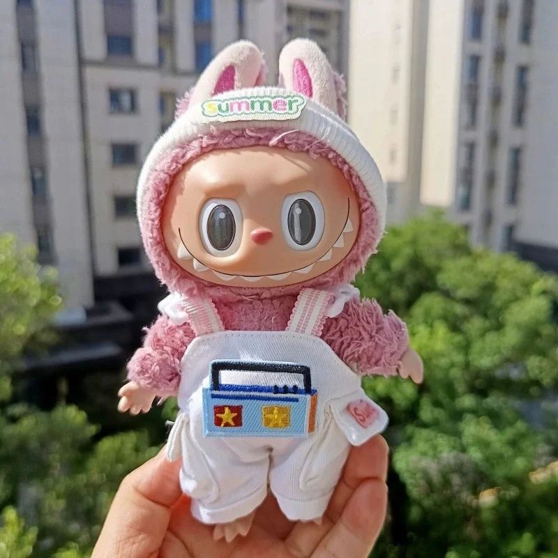 สําหรับเสื้อผ้า Labubu ฤดูร้อนชุดตุ๊กตาอุปกรณ์เสริมกล่องตาบอดตุ๊กตาแขวนเสื้อผ้าตกแต่ง Overalls เปลี่ยนได้สําหรับตุ๊กตาของเล่น