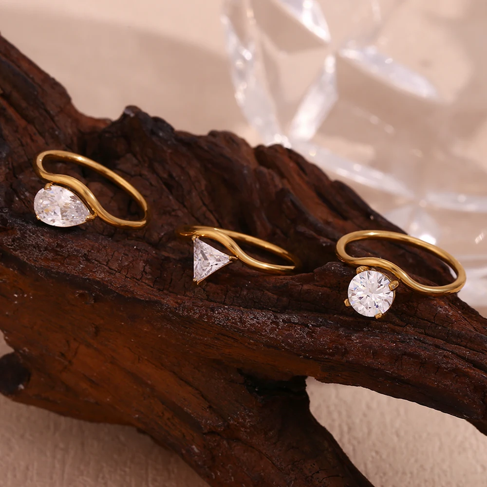 E.B.belle أنيقة موجة 316L الفولاذ المقاوم للصدأ لامعة هندسية الزركون خواتم 18K مجوهرات مطلية بالذهب النساء فنجر الديكور