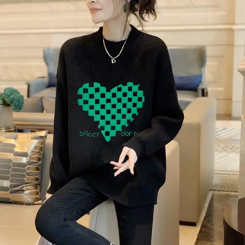 

Female Streetwear Heart-shape Plaid Printed Sweaters Autumn Winter Letter Fashion Round Neck Korean Long Sleeve Straight Jumpers