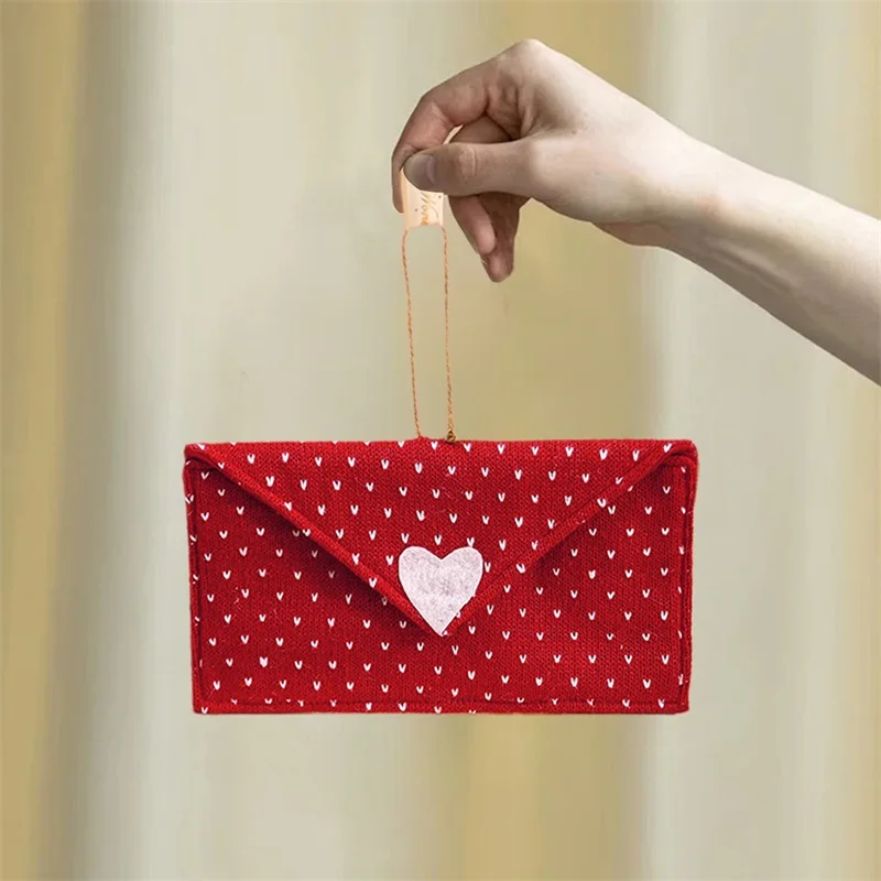 2025 Valentine's Day DIY Hanging Elevate Your Valentine's Day Celebrations with Our Romantic Red Envelope Heart Decor Souvenirs