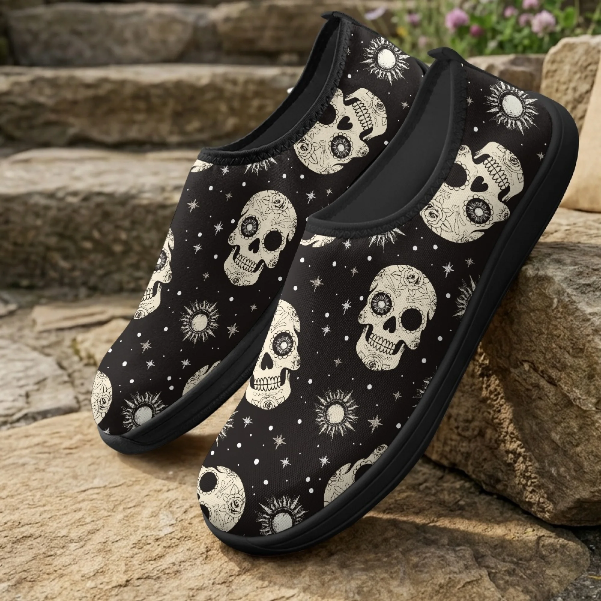 XIXIRIMIDO Slip-on Wide-toed Shoes Skull Men's Breathable Mesh Shoes Womens Fashion Summer Sneakers Walking Shoes 36-46