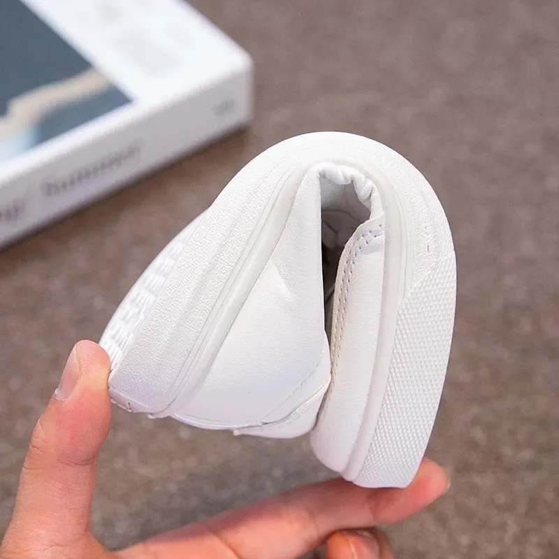 Gabby Dollhouses Sepatu Kets Putih Bersol Lembut Sepatu Kasual Pelajar Kucing Anime Lucu Sepatu Olahraga Fashion Lari Anak Perempuan Hadiah Ulang Tahun