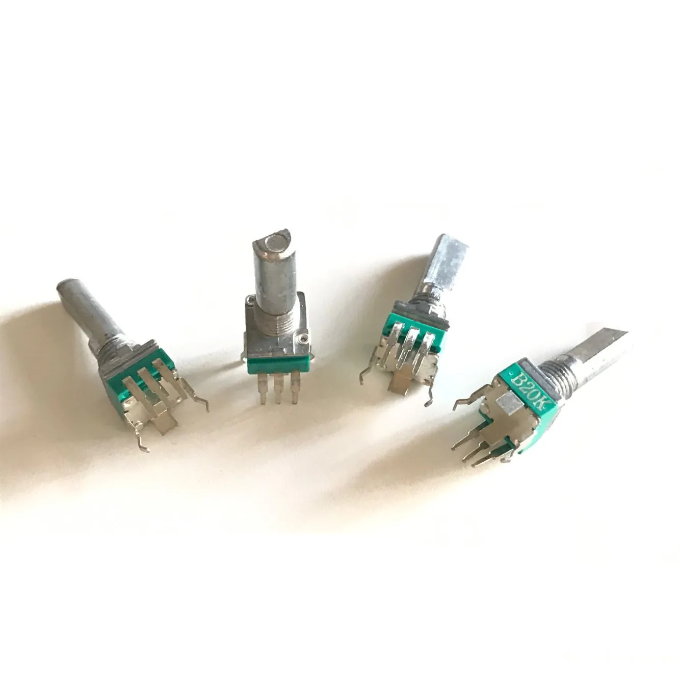 What is a Wired Controller and How to Choose the Best One for Your Needs?