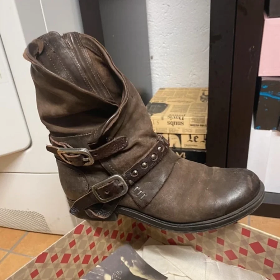 American Vintage Distressed Brown Leather Western Ankle Boots Rivet Buckle Slouched Side Zipper Cowboy Knight Ankle Boots Unisex