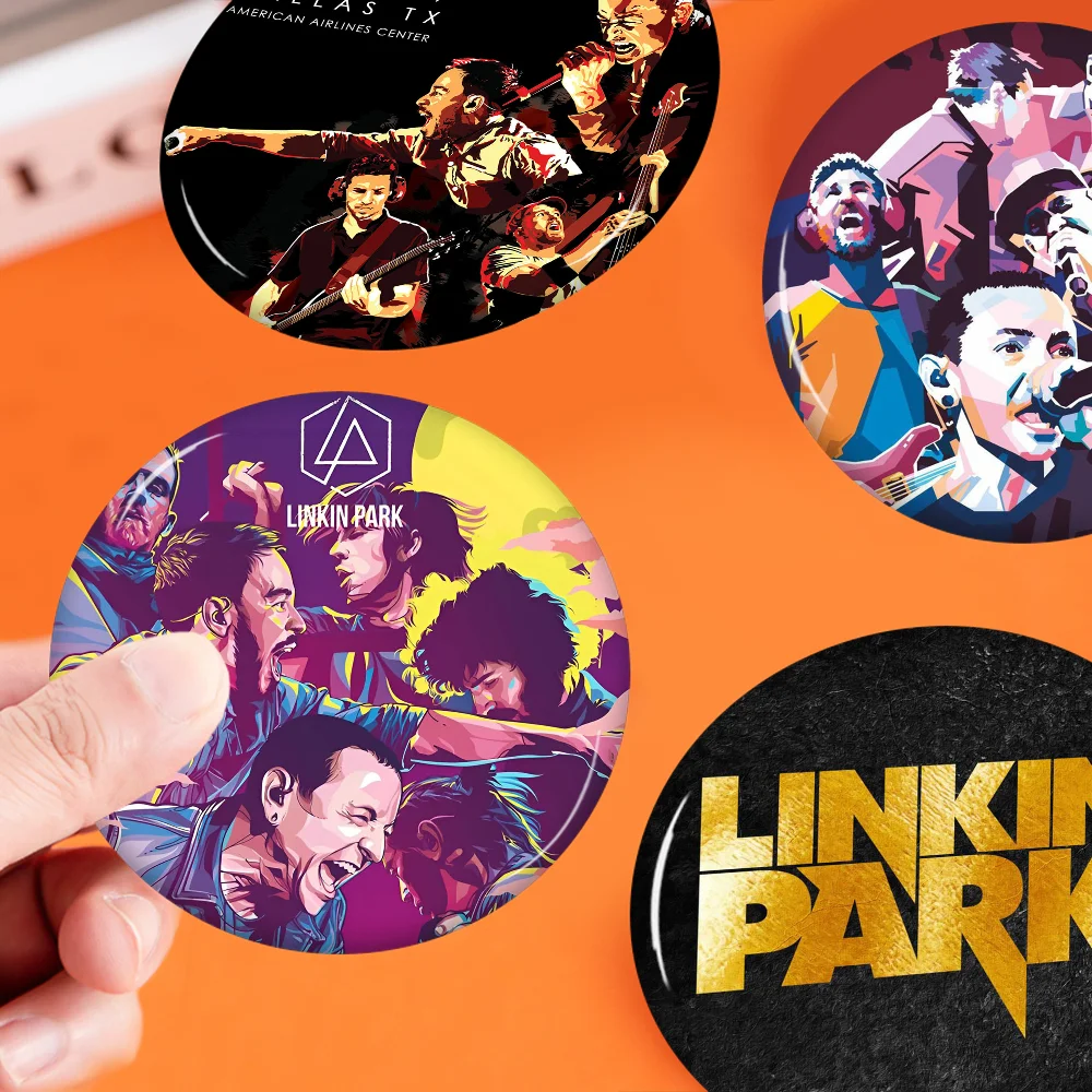 

Rock Band L-Linkin Cool P-Park Handmade Pin Round Snap-in Brooches For Backpack Cothes Accessories Badge Hat Decoration