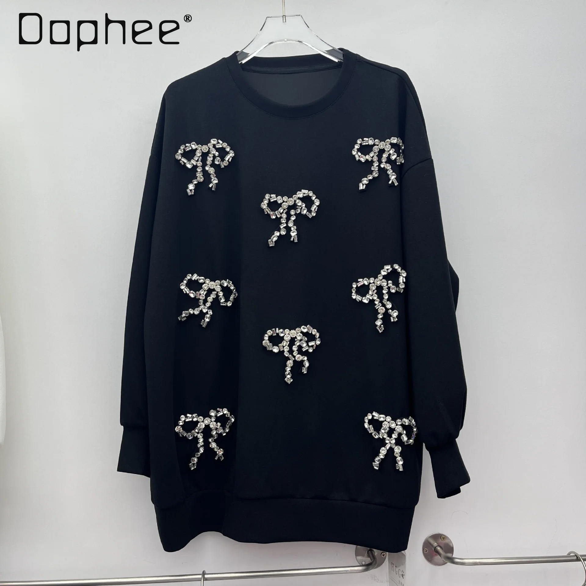 

Европейский свободный пуловер со стразами и тяжелым бантом для женщин, осень 2023, новая мода, универсальный тонкий повседневный свитшот