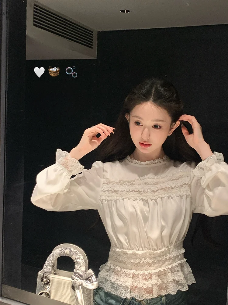 

Retro Splicing Lace Women's Shirt Slim Fit Bubble Sleeve Chiffon Top Waist Cinching Gentle Style Long Sleeve round Neck