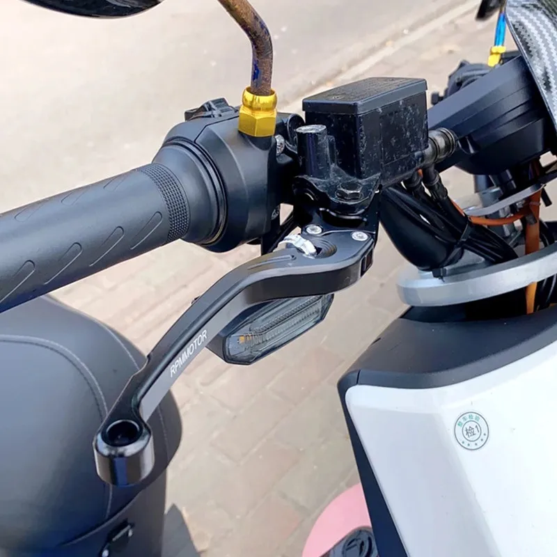 1 زوج العالمي CNC الألومنيوم قابل للتعديل والعتاد مزدوج مكبح قرصي دراجة نارية الفرامل رافعة مقبض لهوندا ياماها كاواساكي سوزوكي