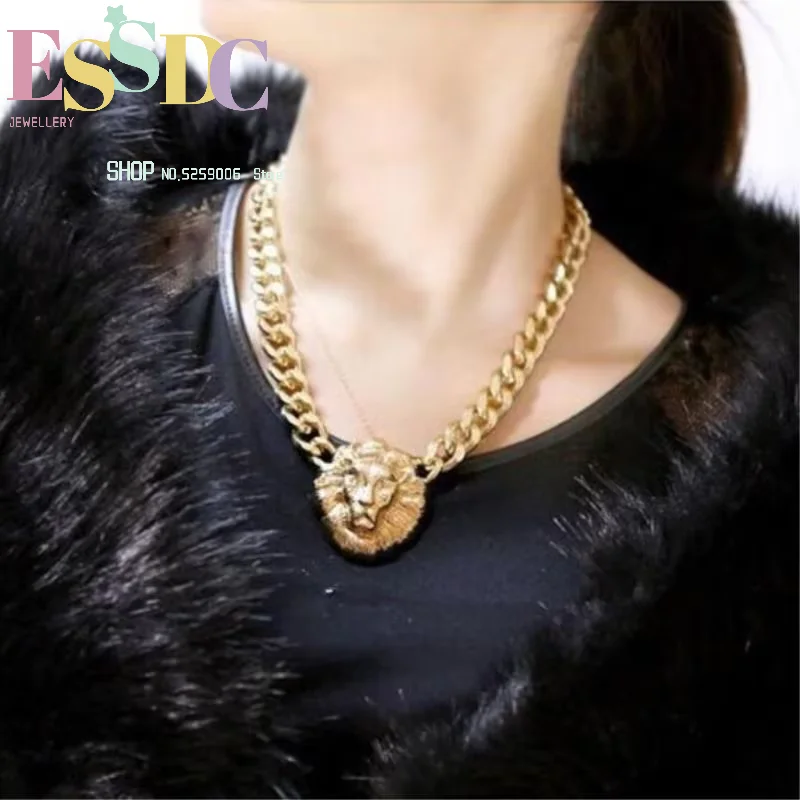 Enhance aura exaggerated necklace for women hip-hop lion head street cool and handsome girl necklace decorative sweater