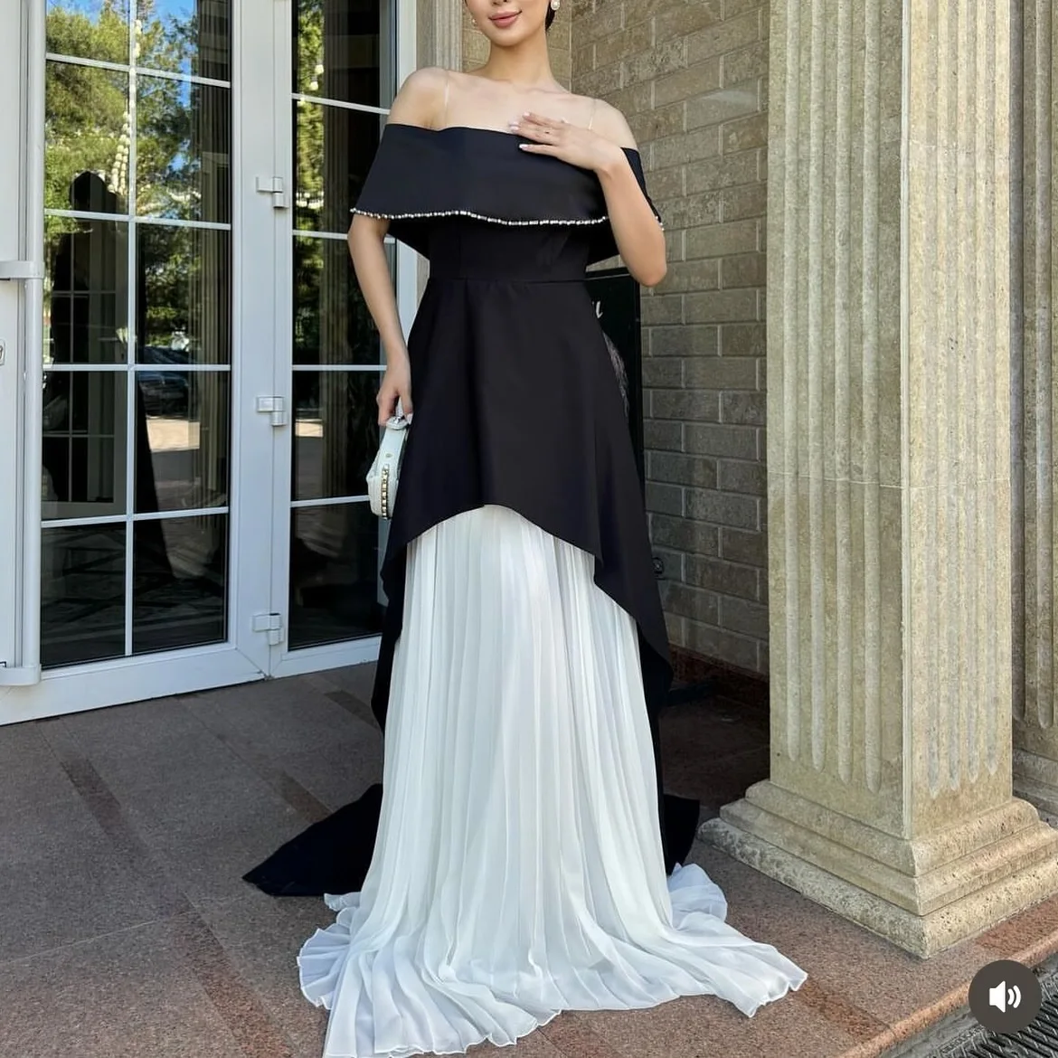 

Customized High Quality Jersey A-Line Off the Shoulder Sequined Beading Evening Dress Graceful Boat Neck Celebrity Gowns