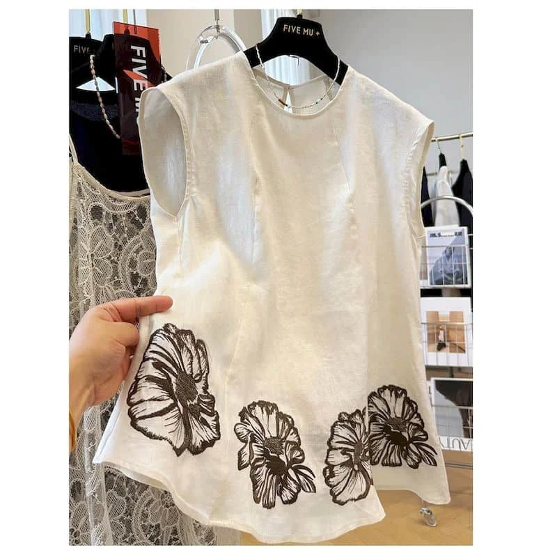 Sommer-Tanktops mit Stickerei, O-Ausschnitt, elegant, locker, lässig, koreanischer Stil, ärmellos, A-Linien-Schnitt, jugendliches Styling, Damenbekleidung