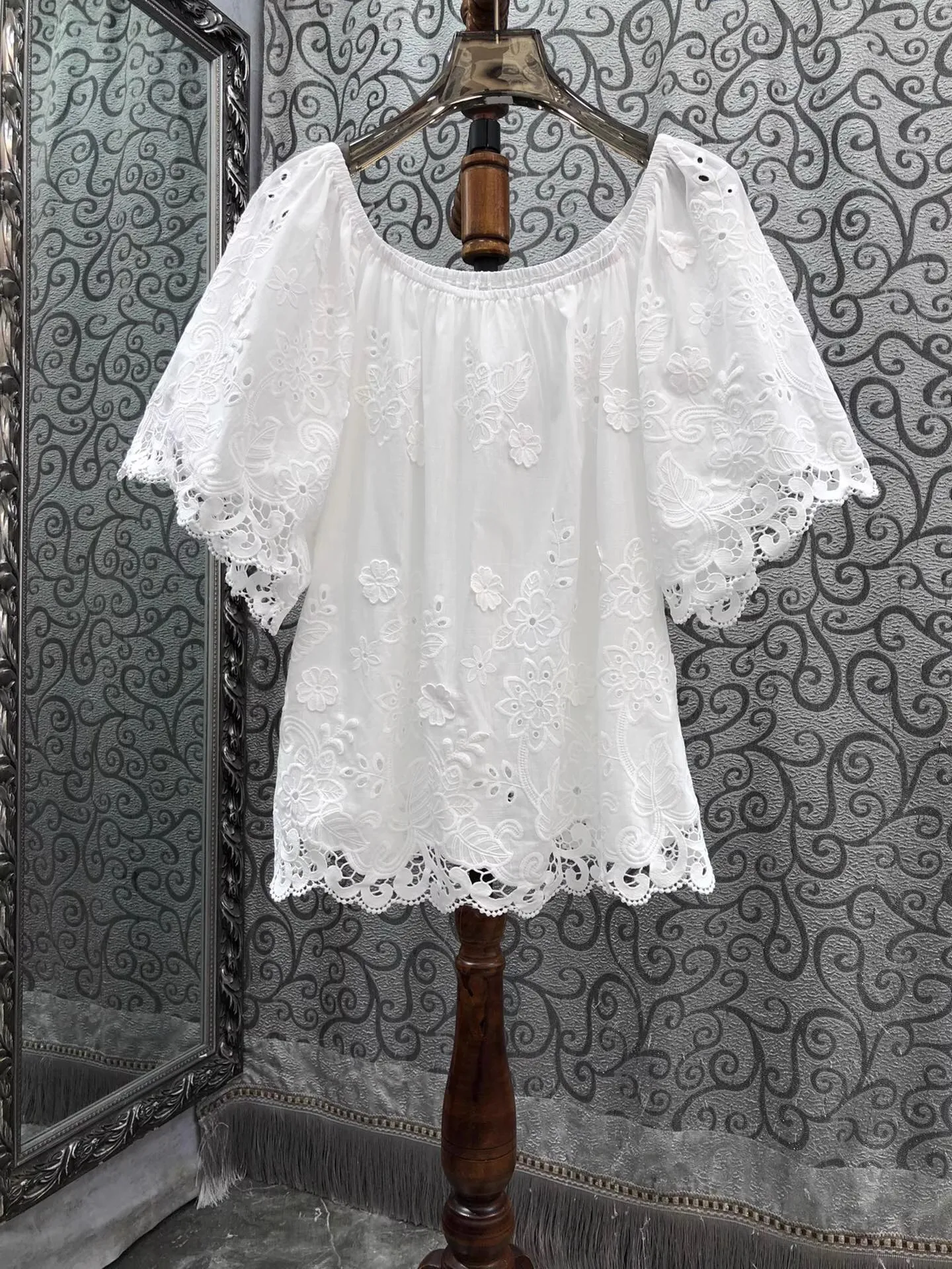 100% couverture en coton 2025 été mode blanc bleu Blouses dame Sexy Slash cou Crochet dentelle broderie à manches courtes hauts courts