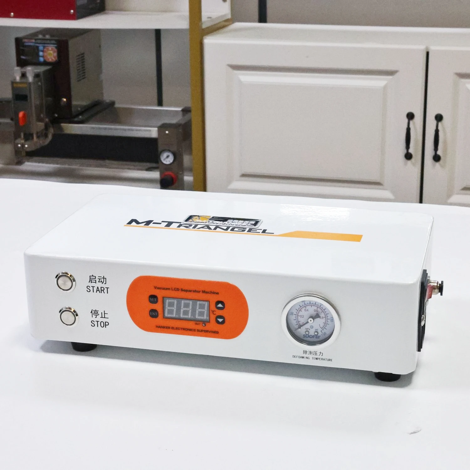 

M-Triangel M1 Buit-in Air Compressor 7inches Defoaming Machine LCD Screen Defoaming Autoclave Bubble Remover