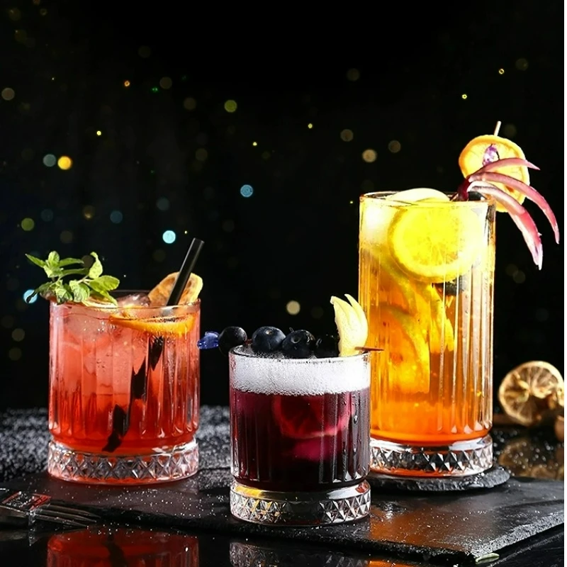 

European Retro Engraved Classical Cups Creative Cocktail Glasses Cups Transparent Whiskey Cup Striped Glass Water Cup Bar Tools