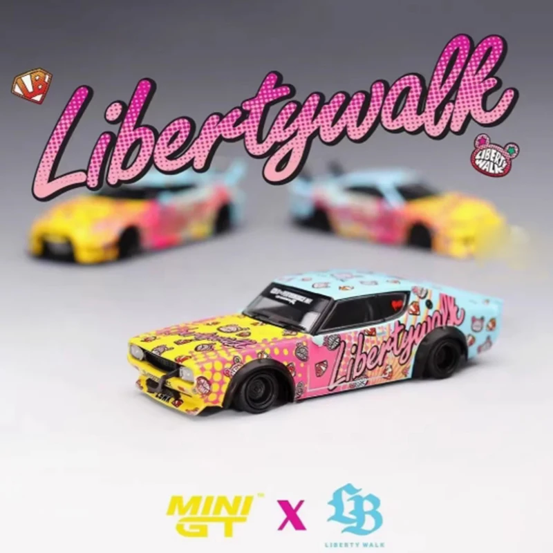 

МИНИГТ 1:64 # 6798, модель автомобиля из сплава Skyline LBWK KUMA, статическая коллекция, украшенные праздничными подарками, игрушки