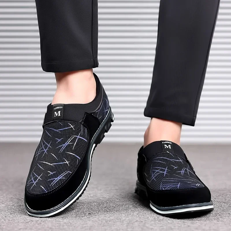 Luxuriöse Herren-Kleiderschuhe, modisches Leder, Business-Schuh, klassische Büro-formelle Party-Schuhe für Herren, modische Slip-On-Loafer, Zapatos