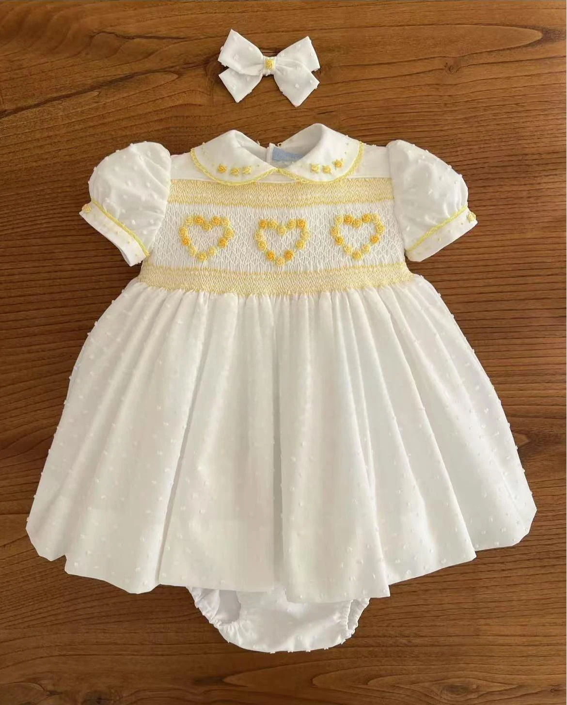 0-12Y Baby Girl Summer Handmade Embroidery Smocked White Vintage Princess Dress for Birthday Photography Holiday Eid A268