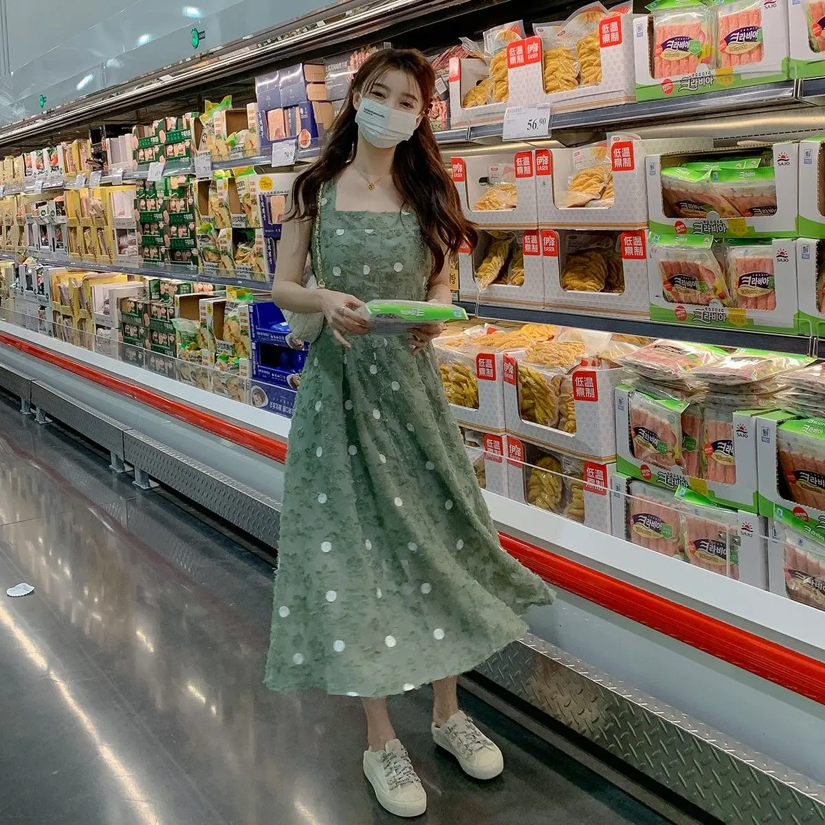 فستان أبيض منقط باللون الأخضر مع حزام ناعم للصيف الجنية نمط جديد فساتين بحزام طويل مزين بالزهور بمزاج التخسيس الفرنسي #3