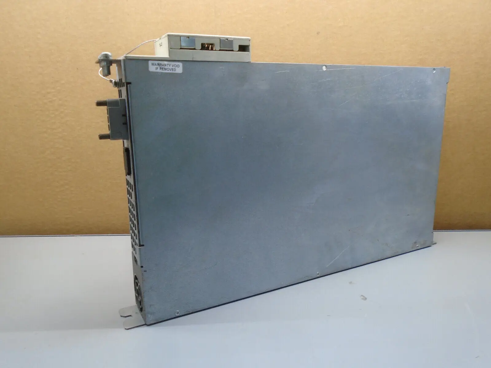 

6SN1123-1AA00-0CA0 NEW IN STOCK SHIP BY UPS Power Module CNC System Test ok
