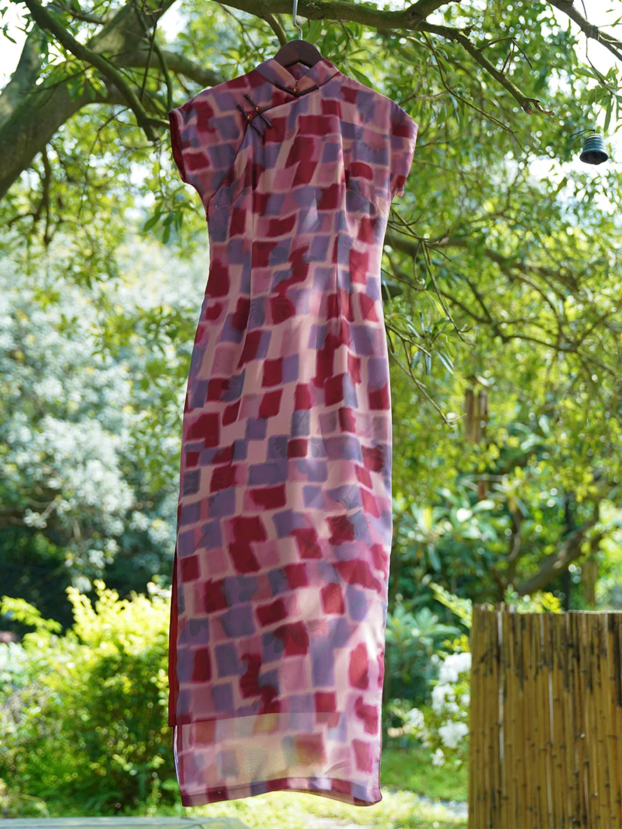 

Розовое молодежное модное ретро-платье с высоким разрезом, коротким рукавом, длинное, в стиле ципао, с цветочным узором, из полиэфирного волокна