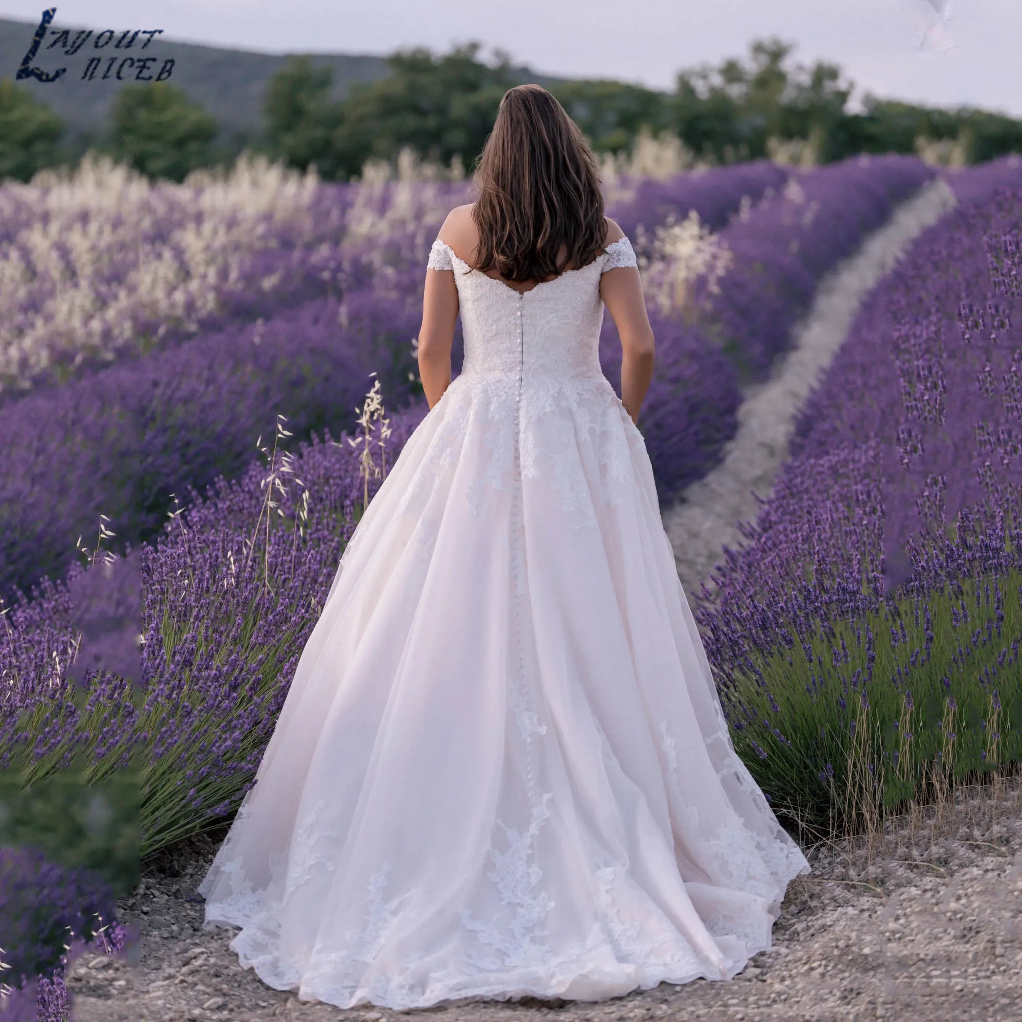

A-line Appliques Luxury Wedding Dress Off Shoulder Backless Buttons Bridal Gowns V-neck Tulle vestidos de novia 2025 Customized