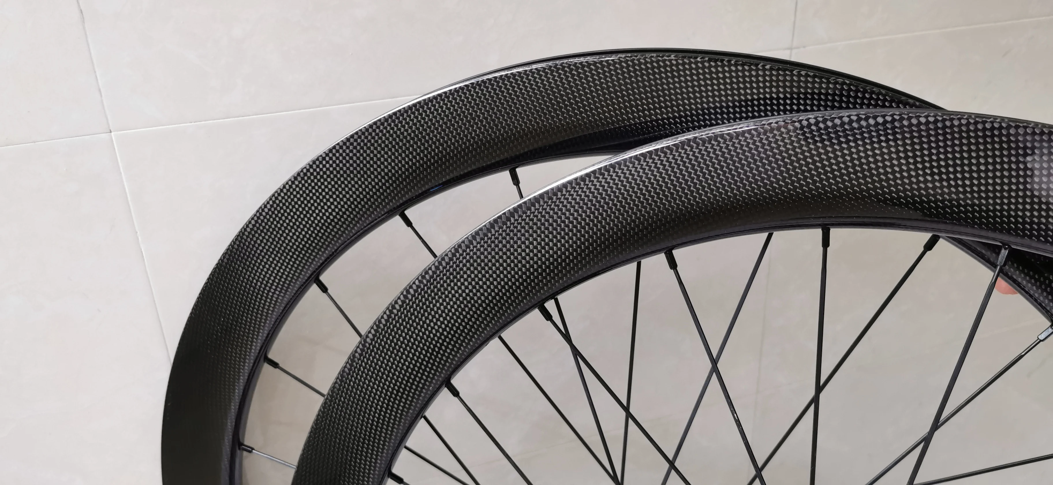 700C Carbon Disc Road Bike Gravel Wheel Custom Sticker Ceramic Hub Disc Bicycle Wheelset