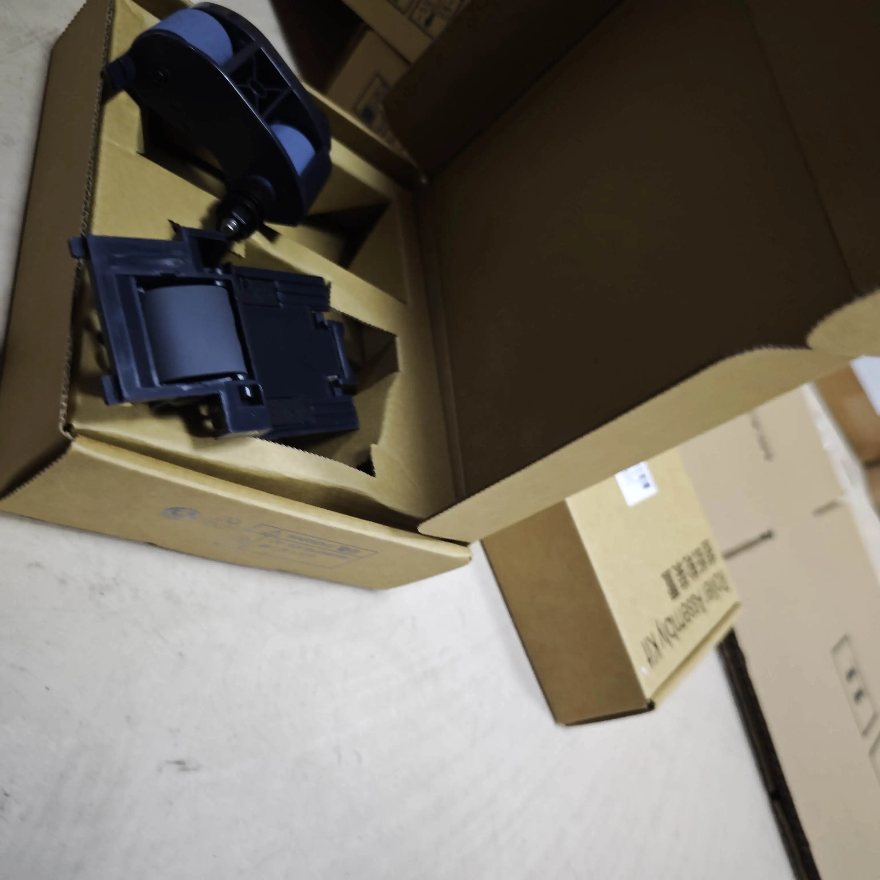 

1 комплект L2725-60002 для замены ролика АПД для HP 500 MFP M525 M575 M775 M725 M630 M651 M680 ScanJet 7500 8500 OfficeJet X585