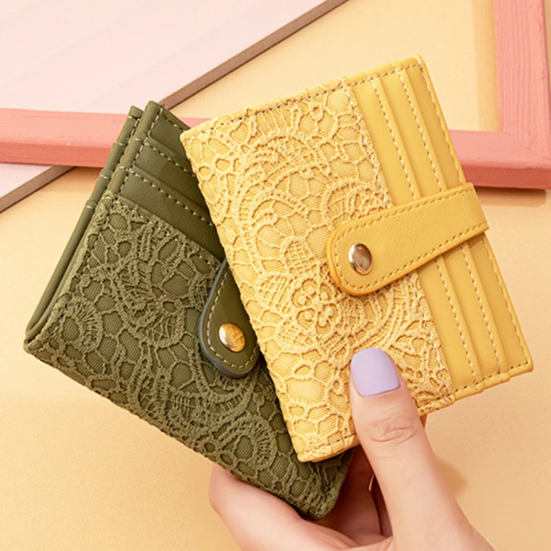 Women's Men's Small Coin Wallet Made of Leather Vintage Short Hasp Credit Card Holder Portable Mini Purse Thin Clutch Money Bag