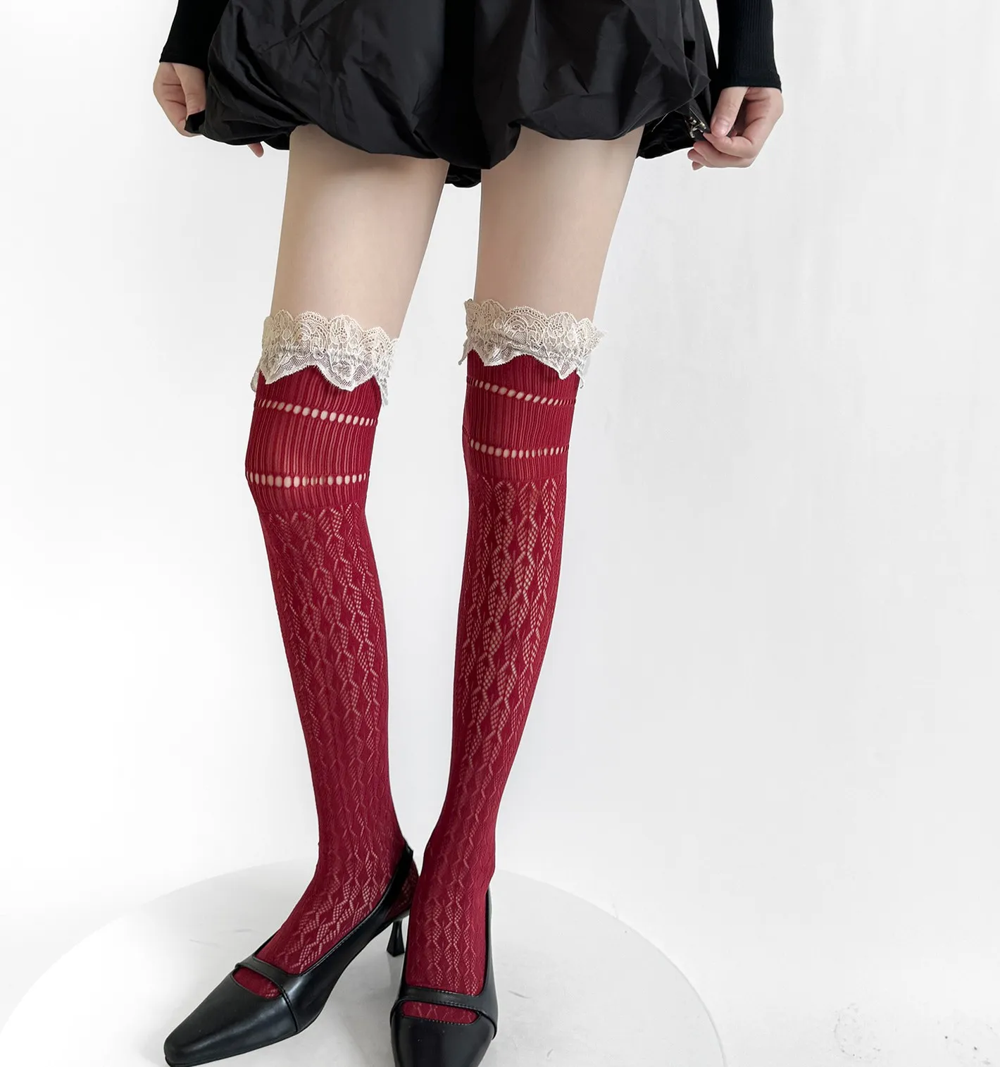 オーバーニーソックス弾性ヴィンテージレースストッキングロリータふくらはぎ靴下通気性中空菱形グリッドソックスjk制服秋用