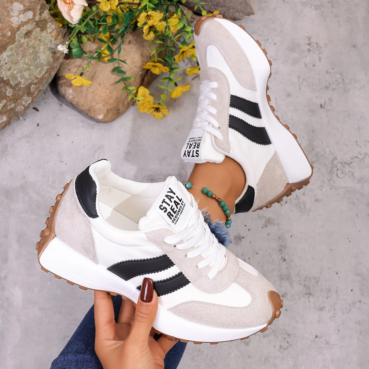 2025 New Women Sneakers Casual Breathable Sport Shoes Spring Summer Thick Bottom Sneakers Student Leisure Running Shoes Women image 6