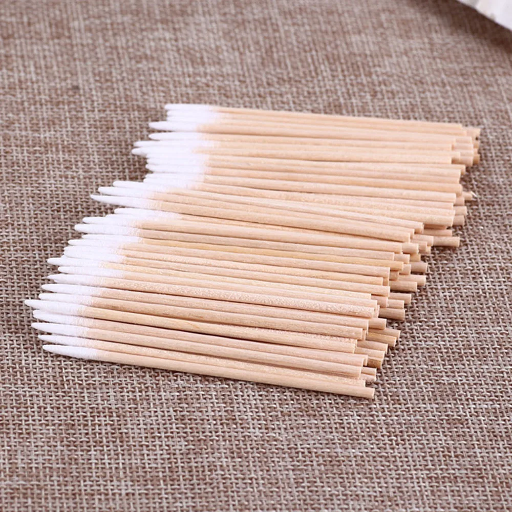 100 pezzi tamponi di cotone a testa sottile bastoncini usa e getta con cotone sulla punta bastoncini di cotone di legno a punta accessori per il trucco di bellezza
