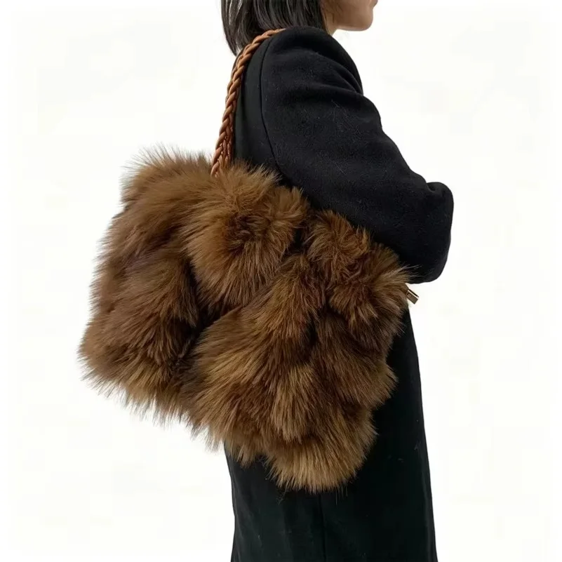 Women's Faux Fur Tote Bag Winter Trend Soft Fluffy Large Capacity Handbag Fashionable Contrasting Color Patchwork Shopper Purses