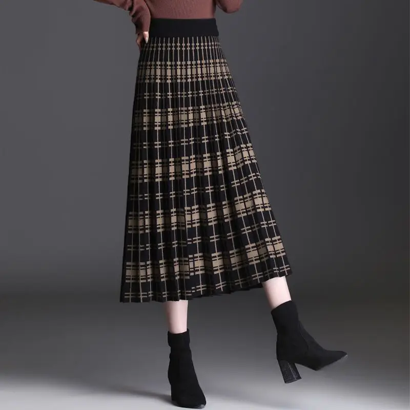 2026 Autumn Winter Plaid Skirt Women Thick Knitted Half-Length Skirt Female High-Waist Plaid A-Line Large Elegant Skirt Ladies