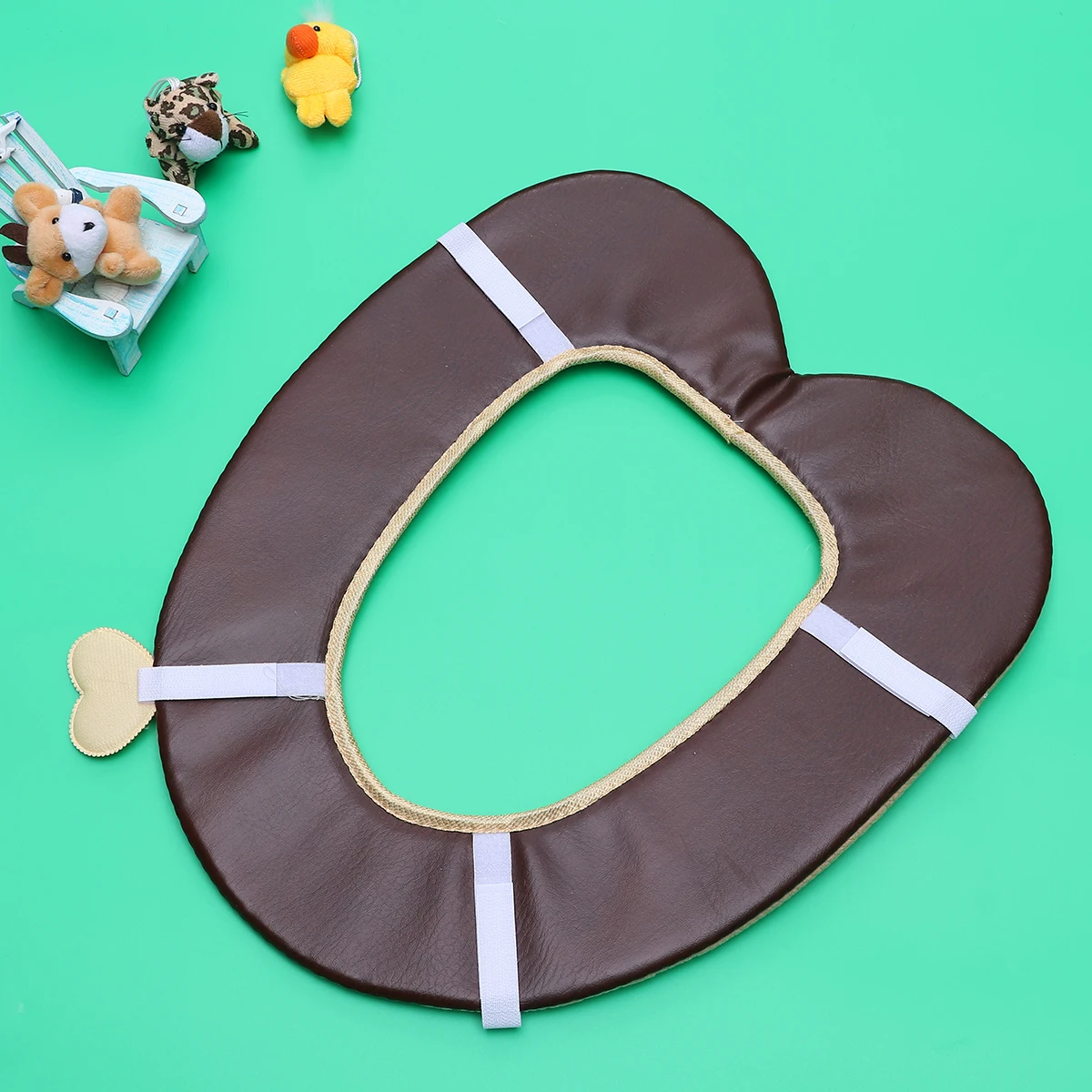 

Khaki Comfortable Toilet Mat Warm Soft Durable Closestool Mat Practical Bathroom Seat Cover Pads Toilet Seat Cover with Handle