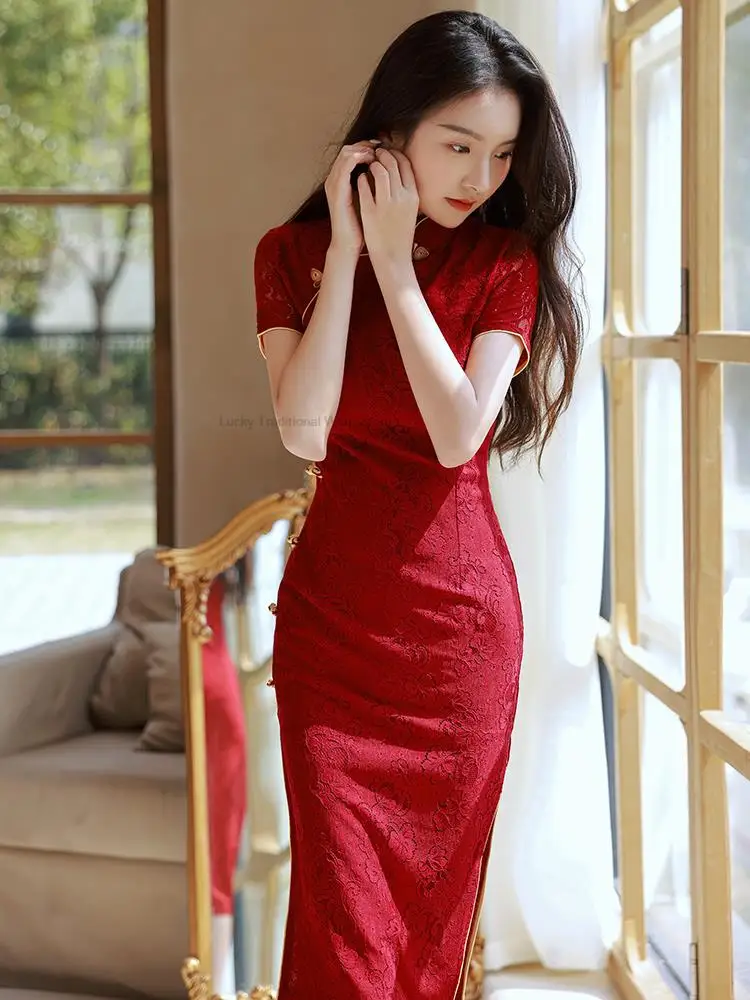 

Wine Red Cheongsam Dress bride's Chinese Festival Wedding Dress women's Temperament Long Lace Women Slim Lady Sexy Qipao