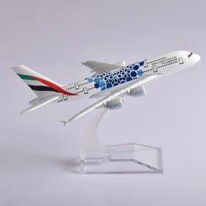 Jason tutu emirates airbus a380 aeronaves diecast metal 1/400 escala miniatura avião modelo aviões transporte da gota 10 principais vendas avião emirates a380 - №9