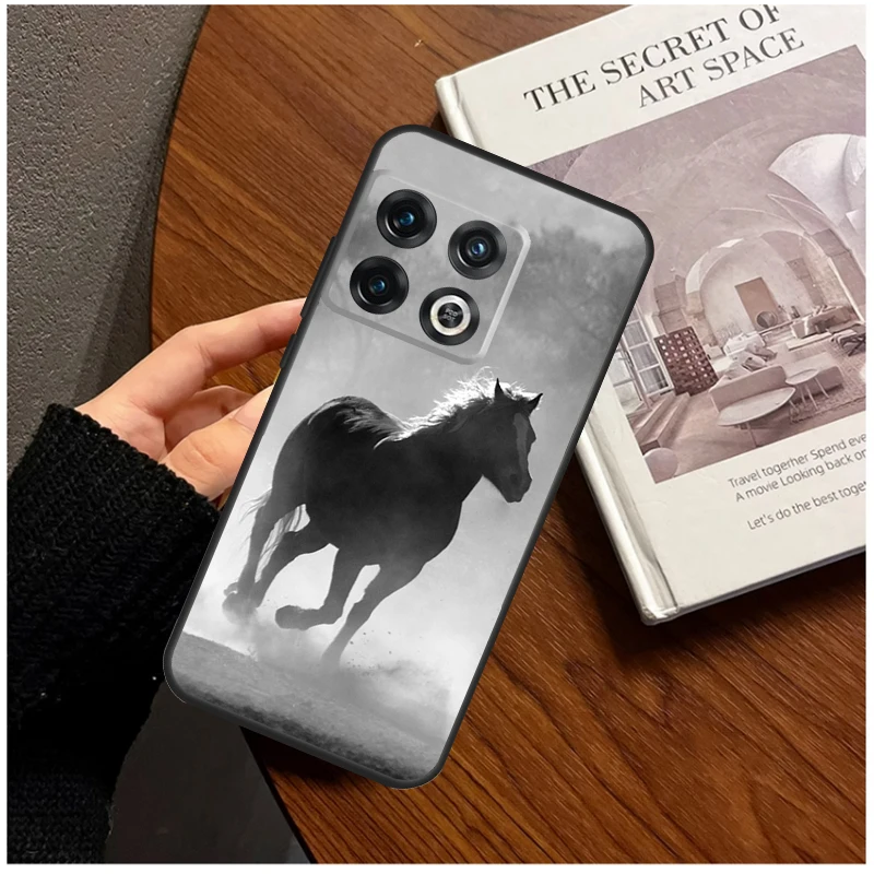 Running Horses Animal Case For OnePlus Nord CE 3 Lite 2 2T N10 N20 N100 N200 8T 9R 10R 10T 11 8 9 10 Pro Cover