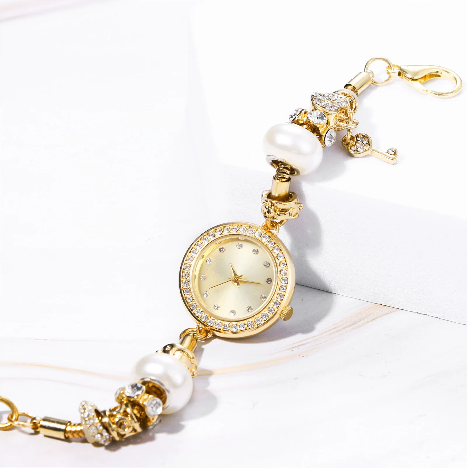 Lancardo-Reloj de pulsera con cuentas para mujer, colgante de llave de diamante brillante, ajustable, joyería exquisita de moda