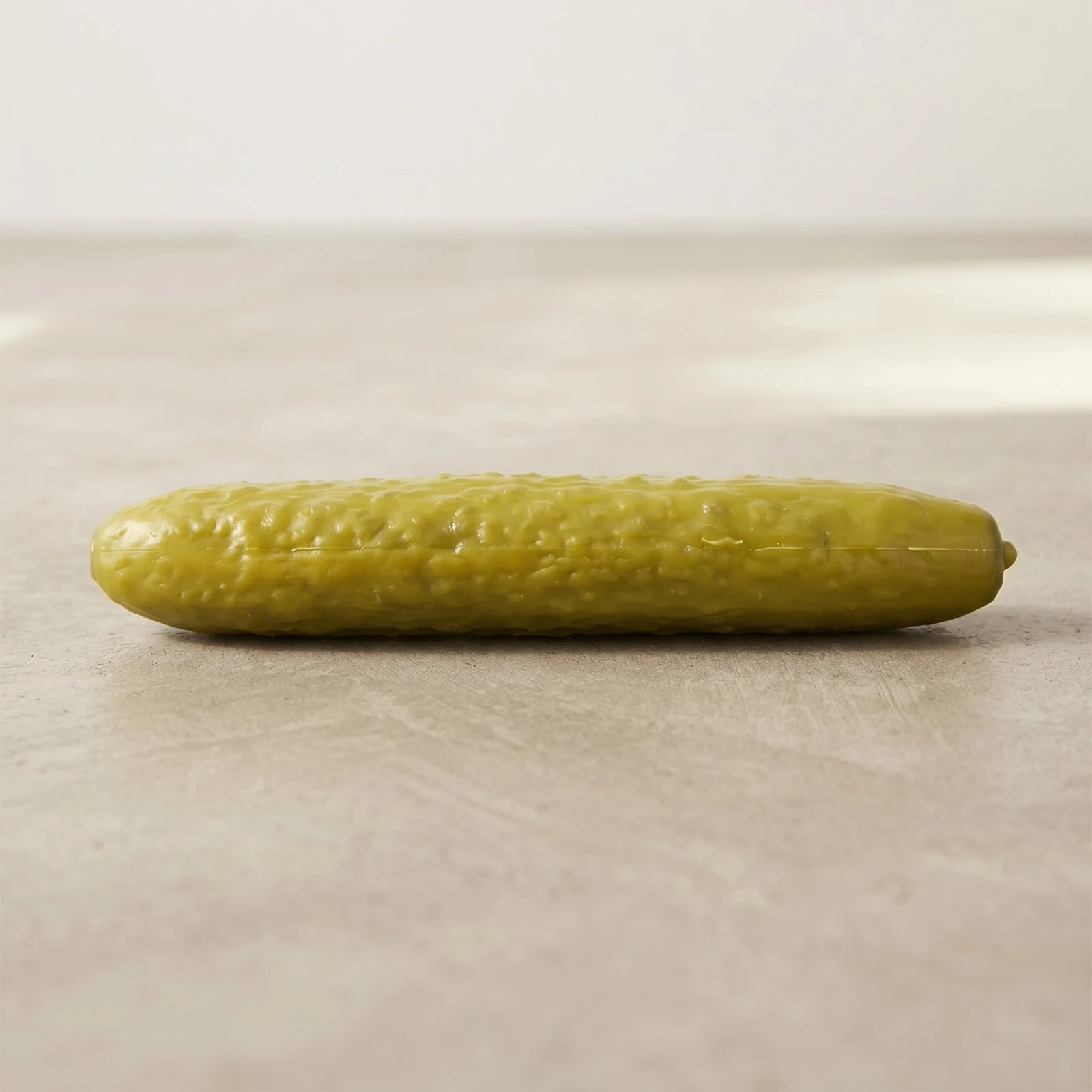Cucumber Shape  Squeeze Toys Pickled Slow Rising Game Soft Cucumber Sensory Squeeze Gifts For Teen Student Kids Office Home