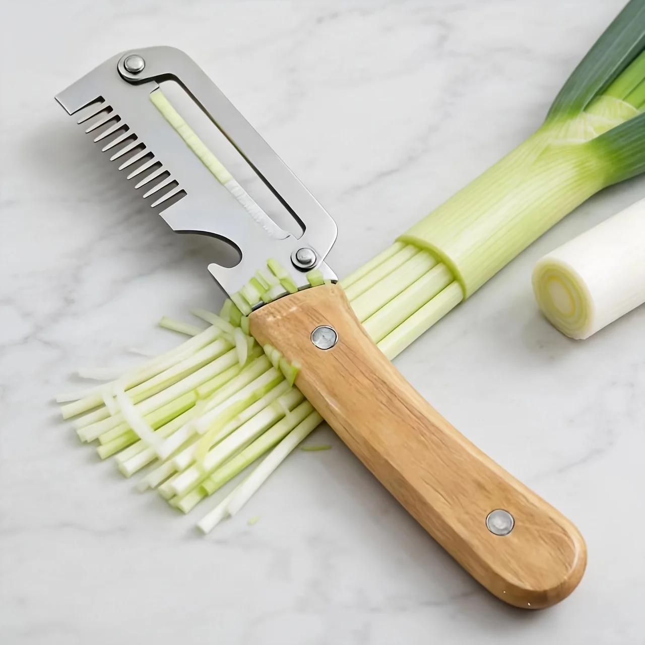 Juego de 2 piezas de cortador de cebolla multifuncional 3 en 1, pelador, abridor de botellas, cuchillo de cocina, pelador de cebolla verde afilado, pelador multifuncional, herramienta práctica para la preparación de alimentos en el hogar y en restaurantes