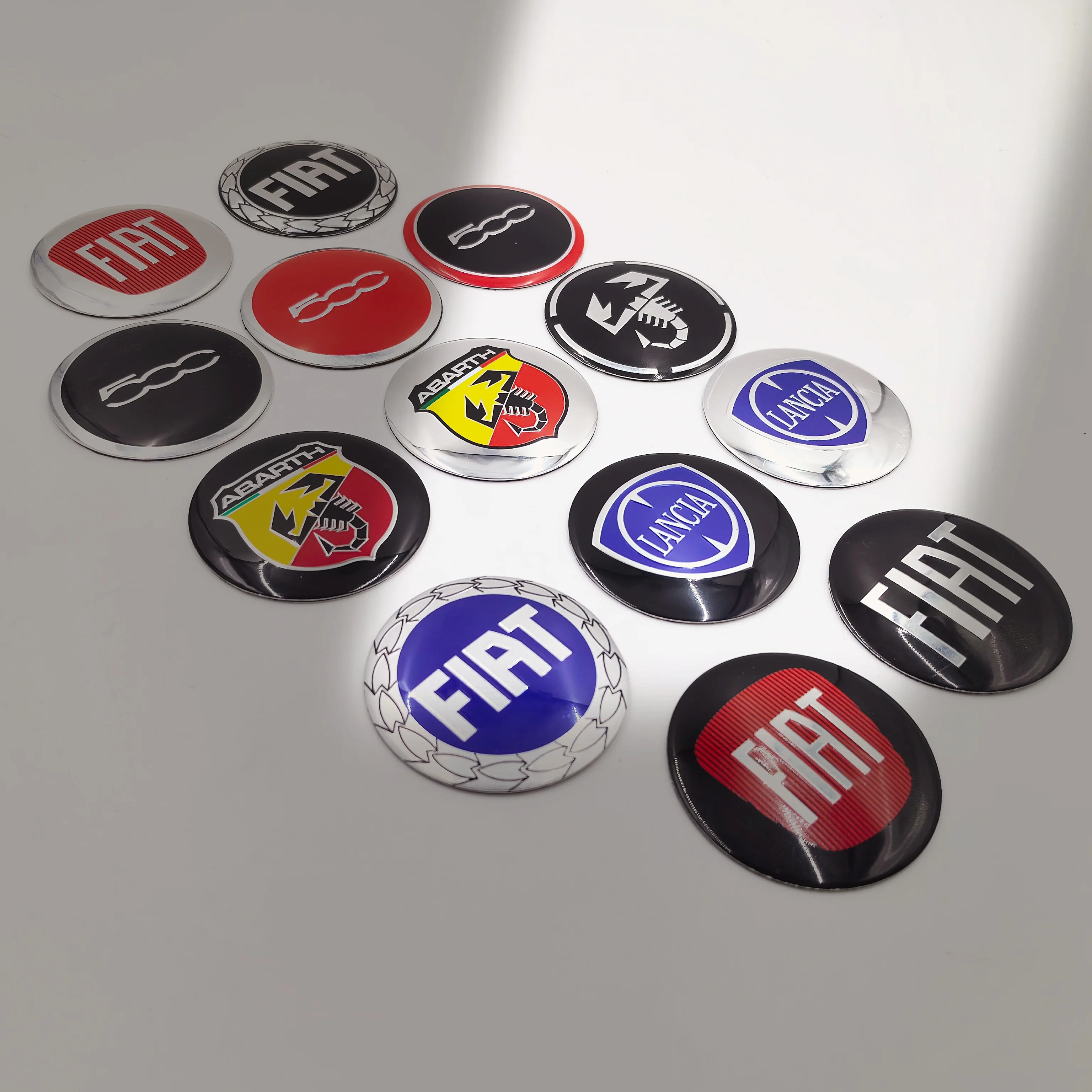 4pcs 50/56mm FIAT 500 Abarth Lancia Car Wheel Hub Cap Center Sticker Emblem Auto Badge Decal Accessories Personalized Tire Decal
