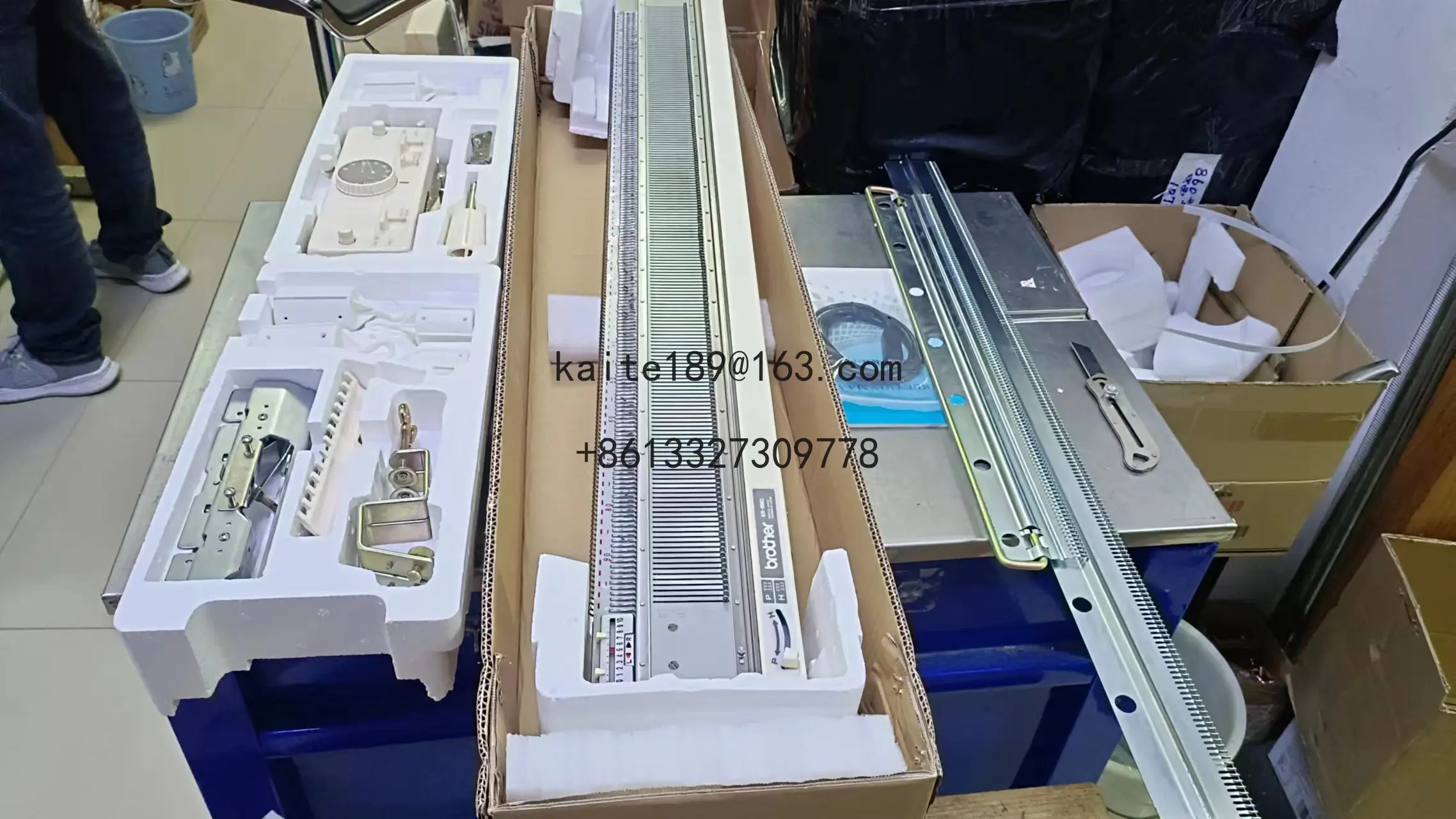 شبه التلقائي دليل اليد مدفوعة بالكامل الجاكار المحوسبة سترة طوق الكفة آلة الحياكة المسطحة #4