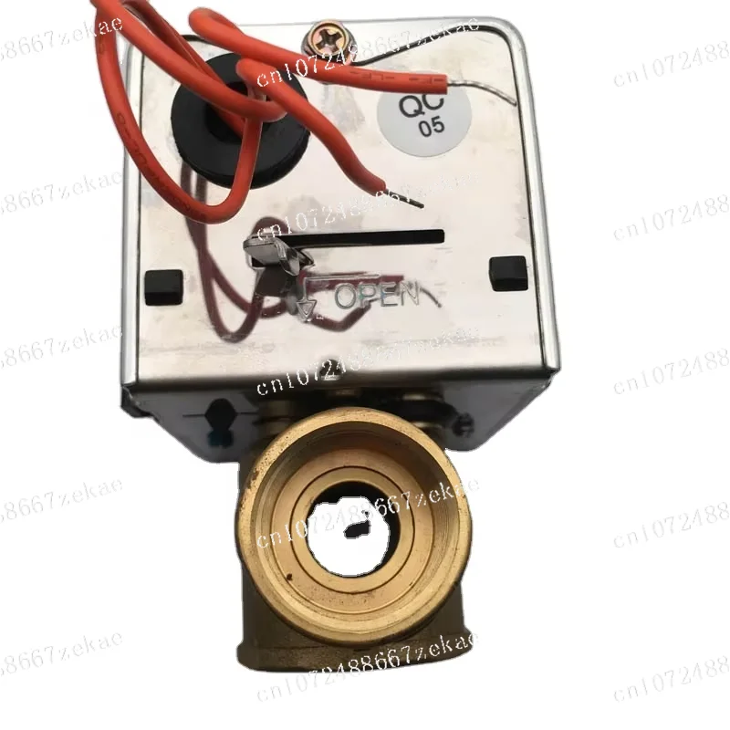 

Электрический двухходовой клапан SKA-RP 3/4 220В для систем ОВКВ с латунным кованым соленоидным клапаном