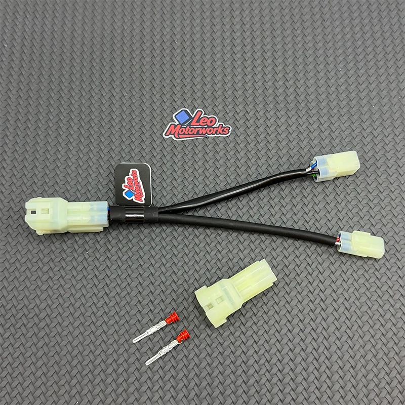 

For Honda SCS Adapter Plug USB Auxiliary Consumer CRF CB 600 650 750 CBR 1000 R RR