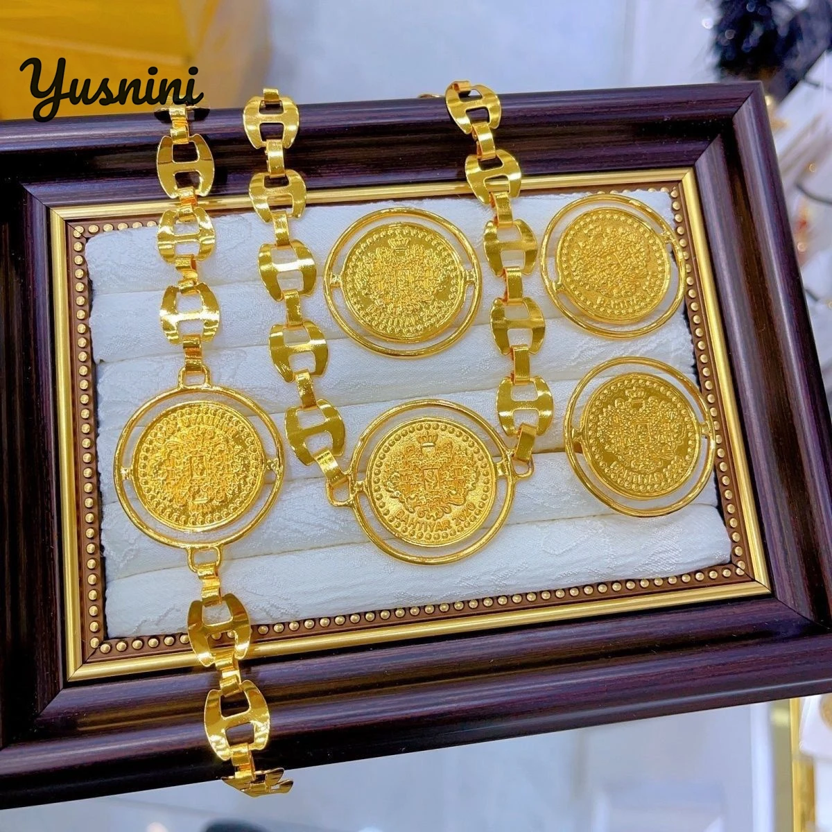 

Модное Дубайское 24-каратное позолоченное индивидуальное ожерелье, серьги, кольца, браслеты, свадебный комплект украшений для влюбленных DD10792