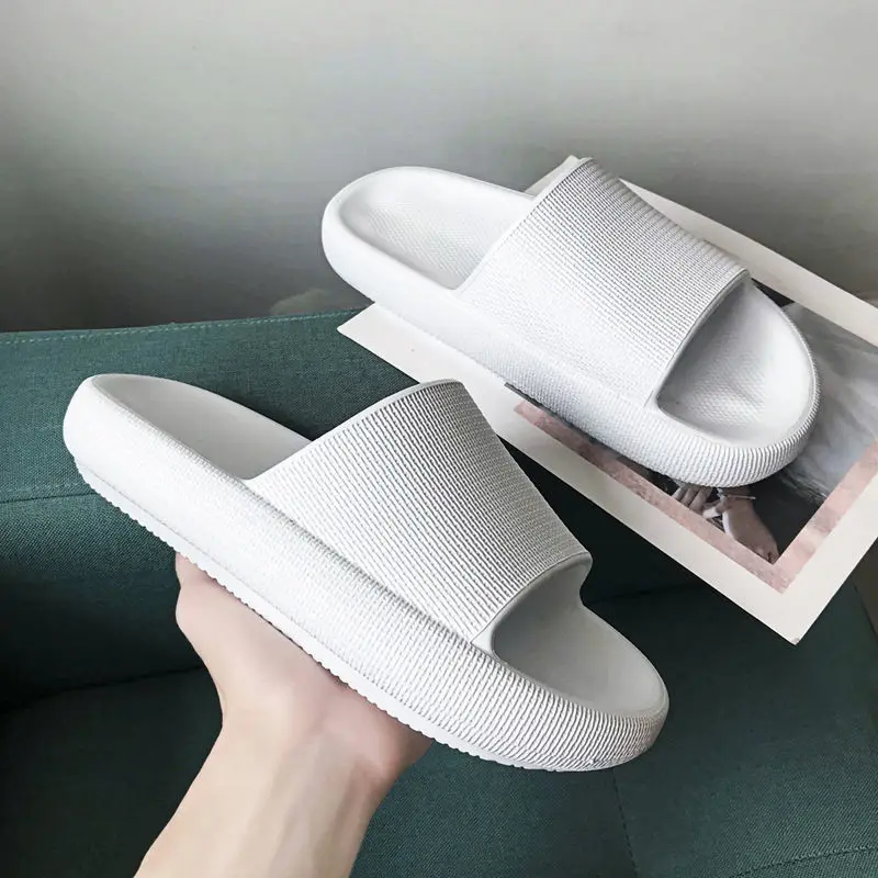 Home-use men's and women's thick-soled couple's household quiet-sounding bathroom slip-on shoes with a feces-sensing feature view 4